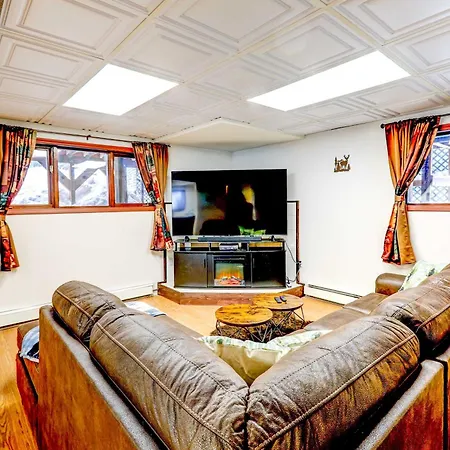 Ideally Located Fairbanks Vacation Rental! Exterior photo